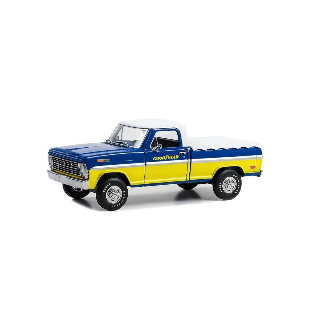 Running on Empty Series 6- 1969 Ford with Bed Cover - Goodyear Tires 85070-C Greenlight 1:24